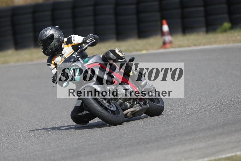 /37 09.08.2026  Pluess Motosport ADR/Einsteiger/87